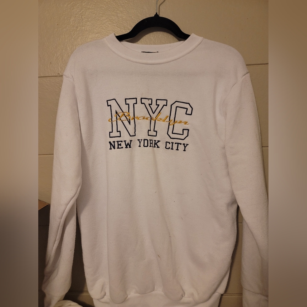White Nasty Gal NYC New York City Sweatshirt